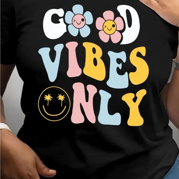 Nwt black Good Vibes Only flower hippie tee - Picture 4 of 4